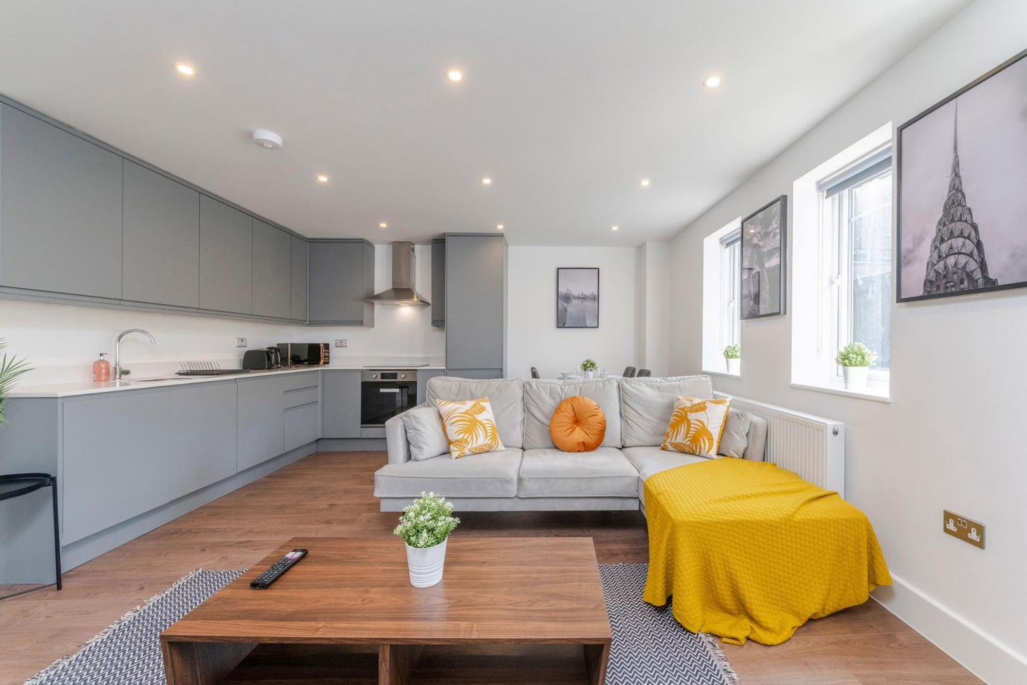 Modern London Home - 2 Bedrooms 2 Bath - Battersea, Vauxhall & Nine Elms Station Экстерьер фото